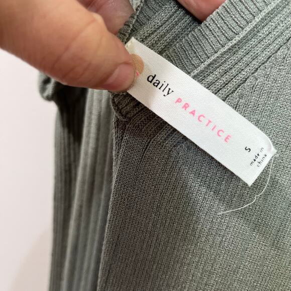 Daily Practice Anthropologie Ribbed Midi Dress Size S Sage Green Minimal Chic - Picture 4 of 12